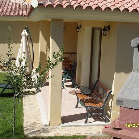 Casadelfaro Con Giardino A Pittulongu 600Metri Dalla Spiaggia Olbia Exterior photo