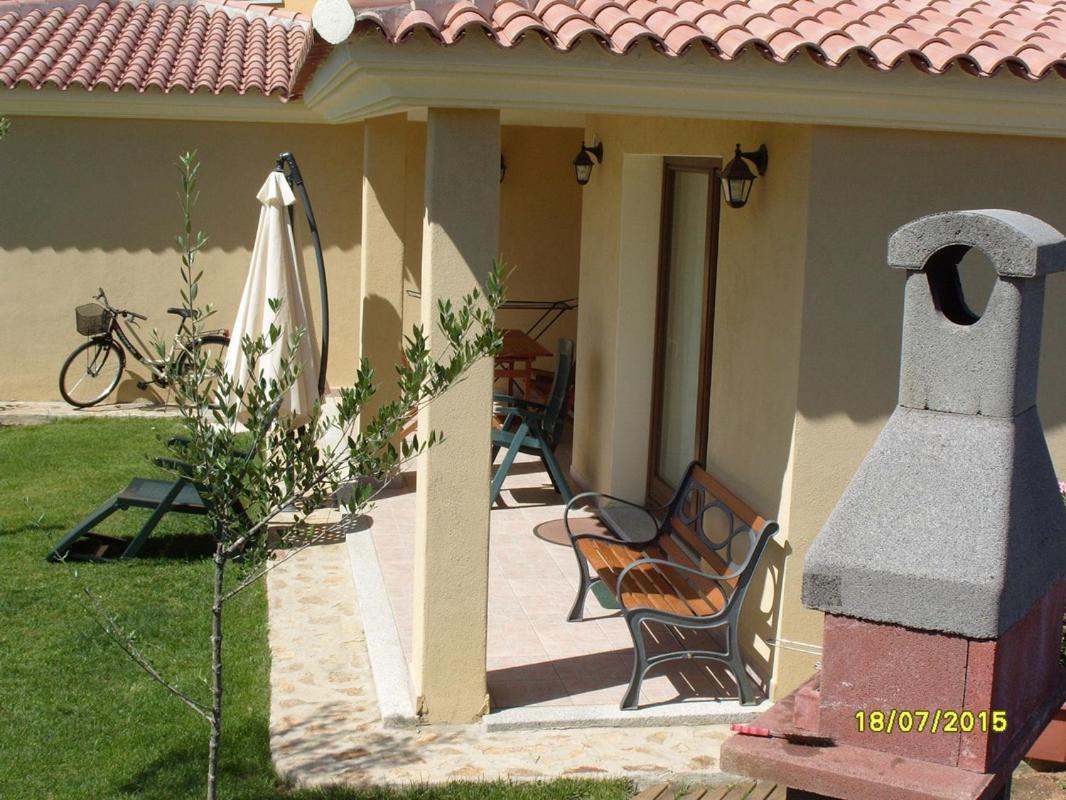 Casadelfaro Con Giardino A Pittulongu 600Metri Dalla Spiaggia Olbia Exterior photo