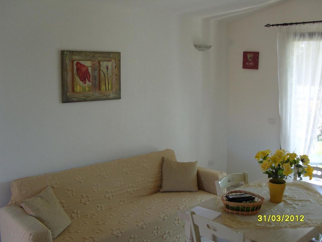Casadelfaro Con Giardino A Pittulongu 600Metri Dalla Spiaggia Olbia Exterior photo